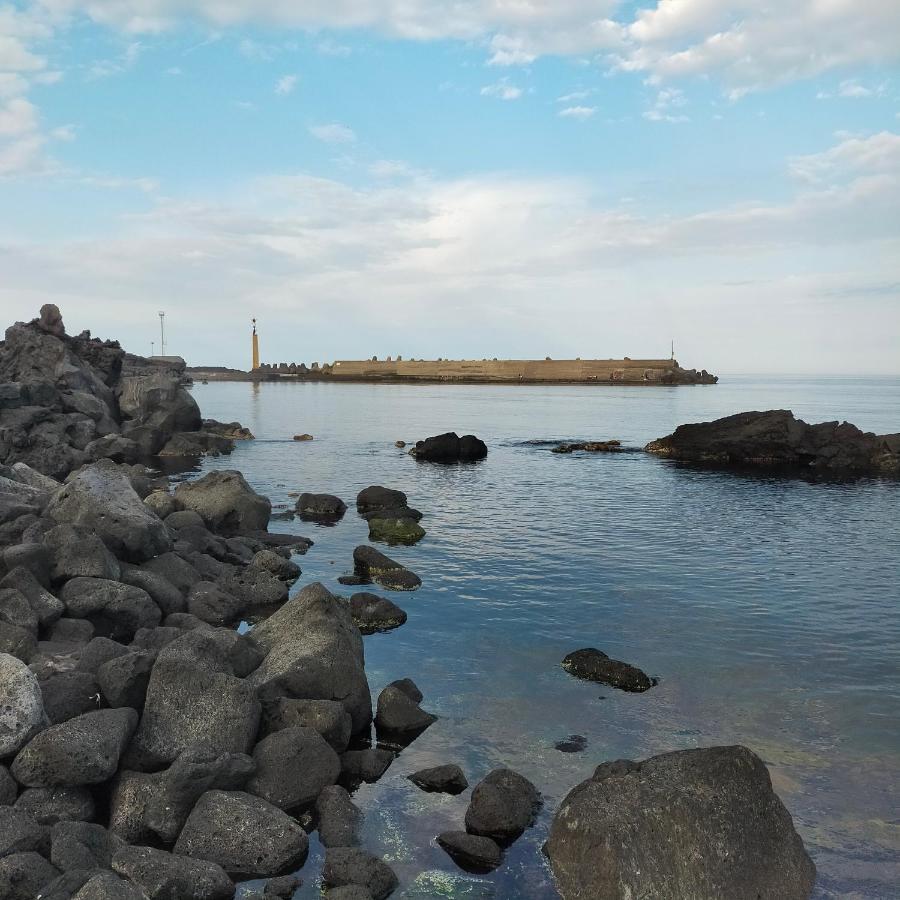 B&B La Spiaggetta Di Stazzo Acireale Exterior photo