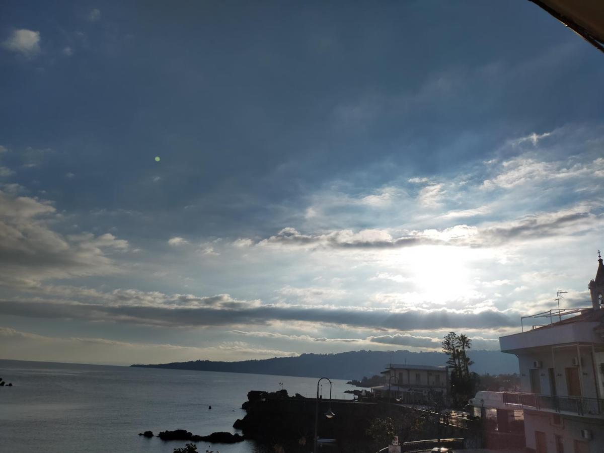 B&B La Spiaggetta Di Stazzo Acireale Exterior photo