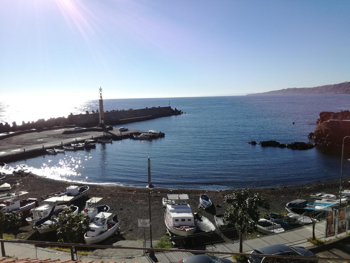 B&B La Spiaggetta Di Stazzo Acireale Exterior photo