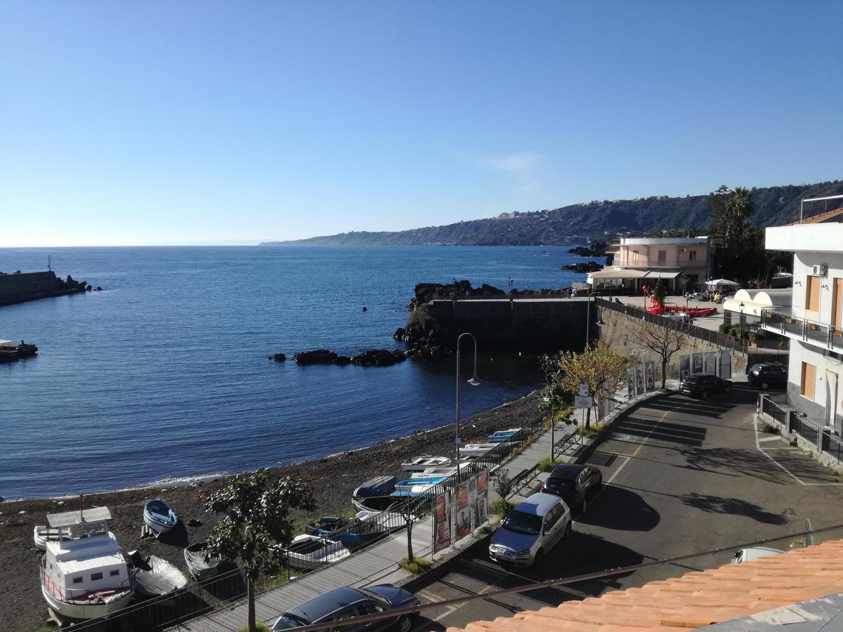 B&B La Spiaggetta Di Stazzo Acireale Exterior photo