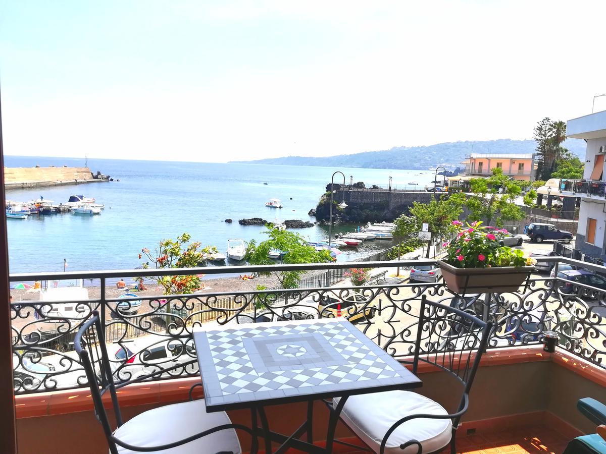 B&B La Spiaggetta Di Stazzo Acireale Exterior photo
