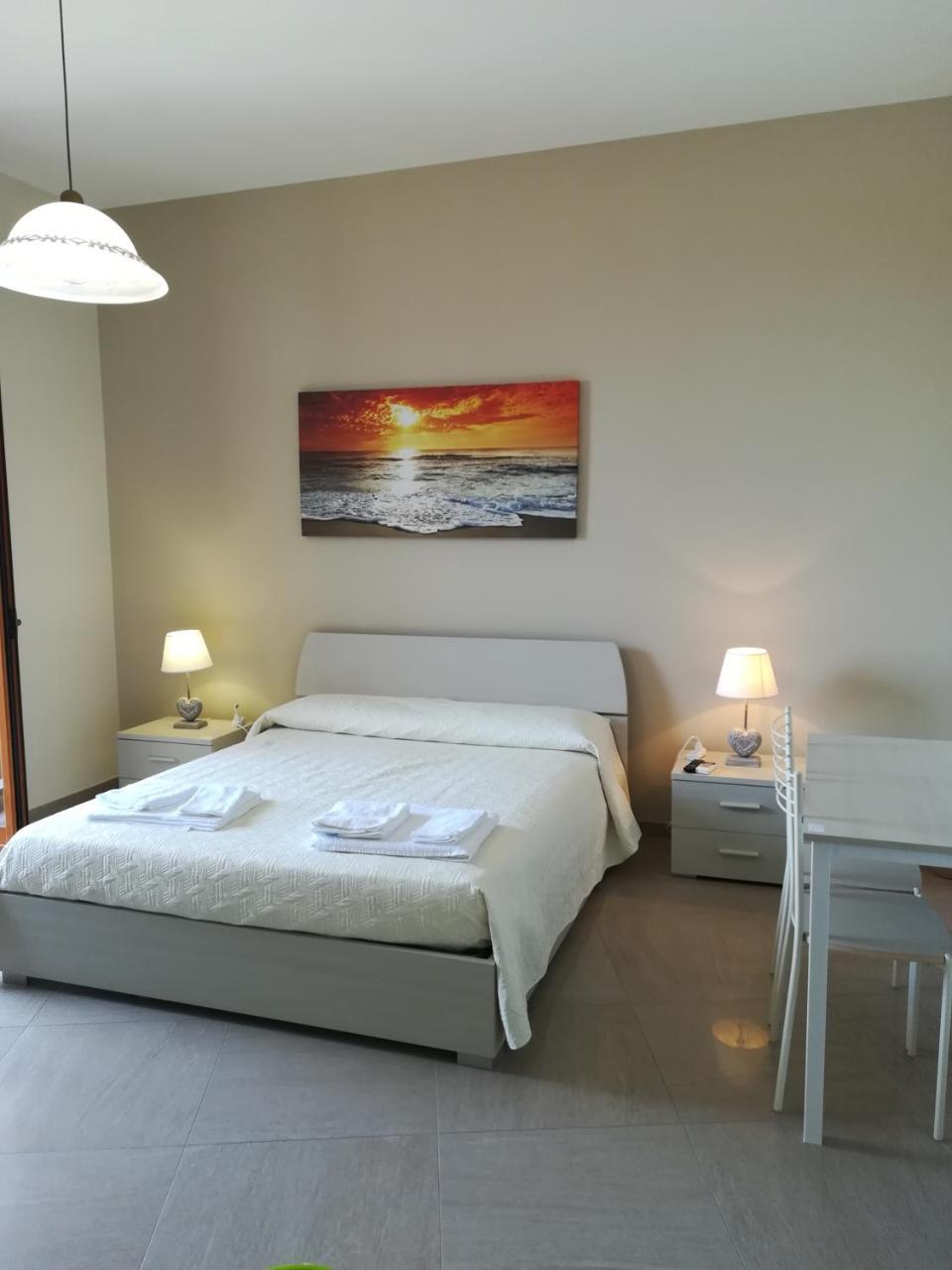 B&B La Spiaggetta Di Stazzo Acireale Exterior photo
