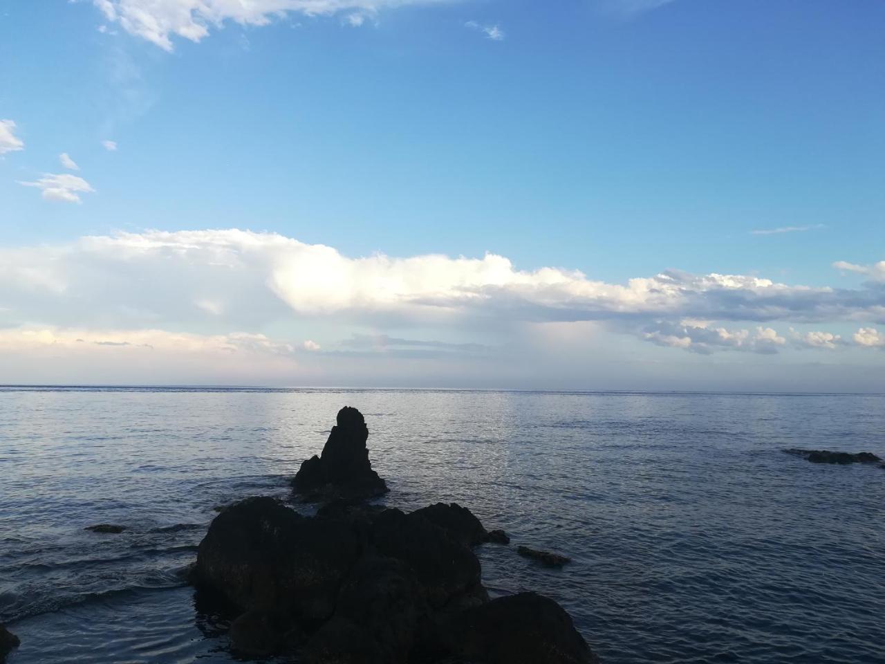 B&B La Spiaggetta Di Stazzo Acireale Exterior photo