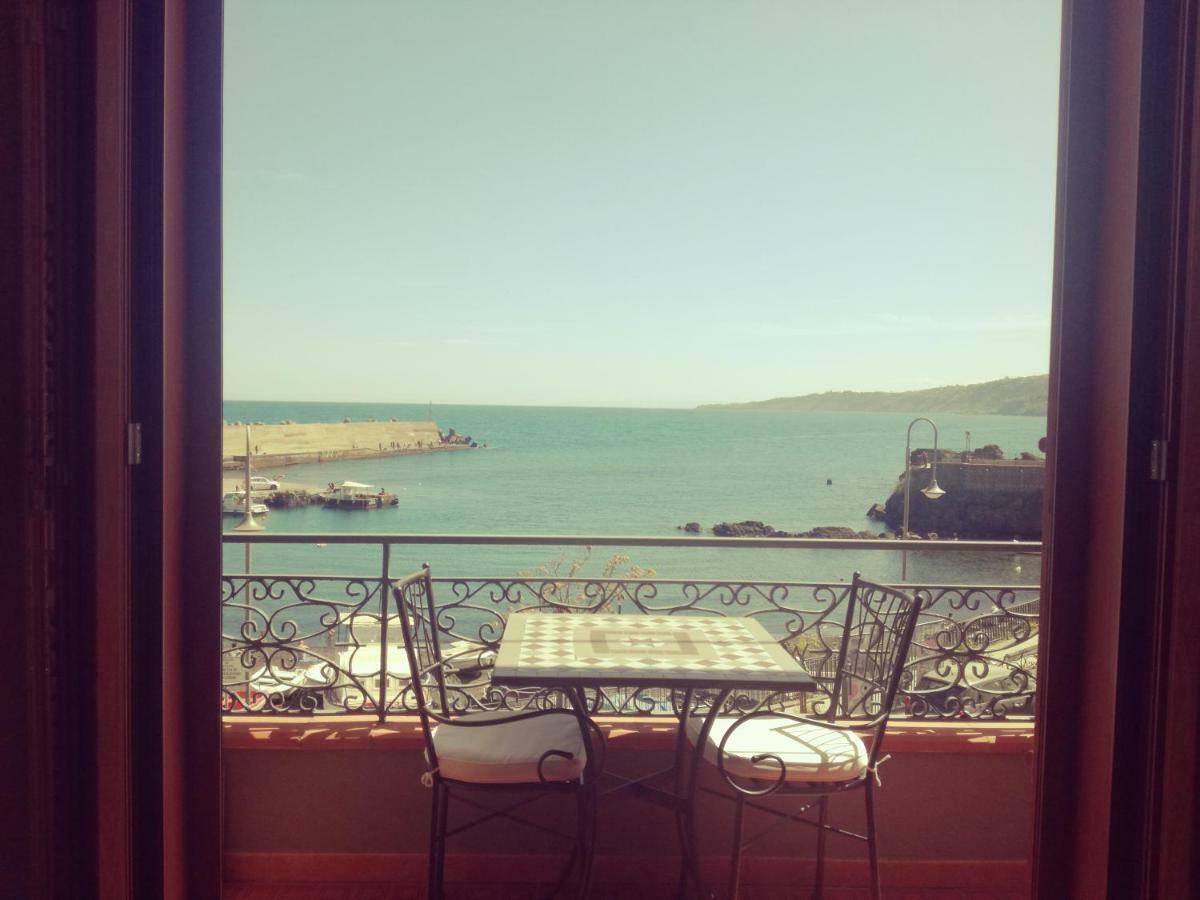 B&B La Spiaggetta Di Stazzo Acireale Exterior photo