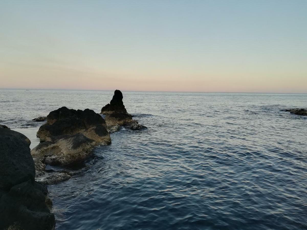 B&B La Spiaggetta Di Stazzo Acireale Exterior photo